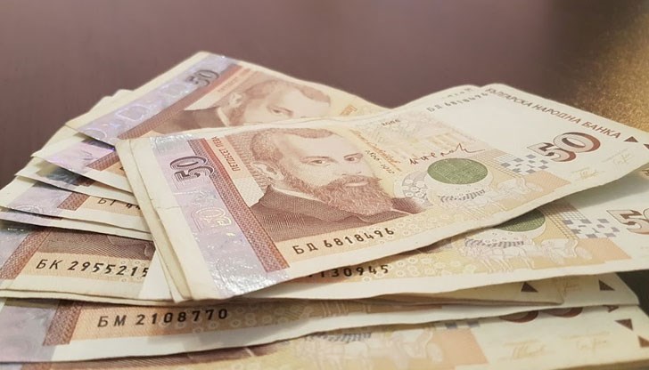 Управляващото мнозинство гласува „за“ внесените от Министерски съвет промени, а депутатите от БСП и ДПС се въздържаха Управляващото мнозинство гласува „за“ внесените от Министерски съвет промени, а депутатите от БСП и ДПС се въздържаха