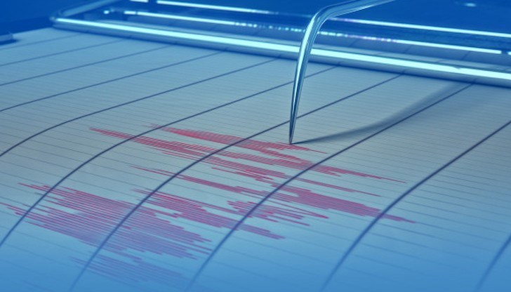 Дълбочината на труса е 10 км Дълбочината на труса е 10 км