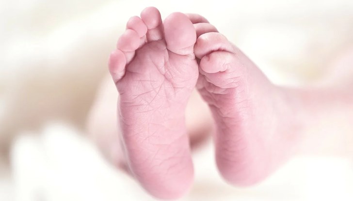 Уникалното в случая е, че антителата са преминали през плацентата, докато майката  е била болна от COVID-19. Досега учените смятаха, че  плацентата спира КОВИД-19