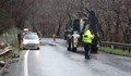 Ново свлачище блокира движението през Кресненското дефиле