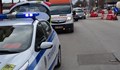 89-годишен шофьор блъсна патрулка, която удари 13-годишно дете