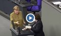 Видео с Ангела Меркел разсмя милиони в интернет