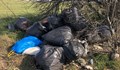 Русенец си изхвърля боклуците край пътя, не се трогва и от забележки