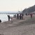На плаж през февруари: Някои бургазлии направиха и първата си "баня"