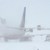 Приближаваща снежна буря наложи отмяната на десетки полети от летищата в Ню Йорк
