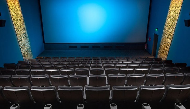 Според организацията новият Закон за филмовата индустрия ще доведе до срив в отношенията между филмовите автори и киносалоните и до масови фалити