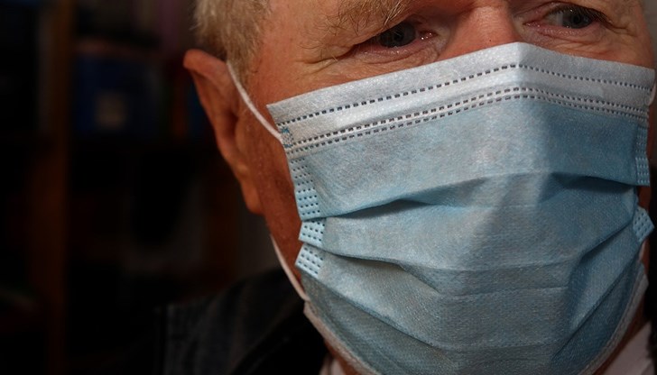 Лекувал се е сам от COVID-19 / снимката е илюстративна / Лекувал се е сам от COVID-19 / снимката е илюстративна /