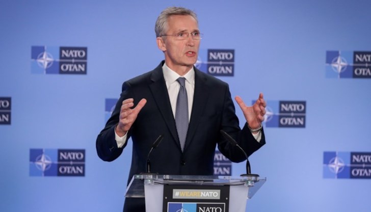 Министрите ще продължат да оценяват ситуацията на място и да наблюдават развитието отблизо, заяви генералният секретар на НАТО