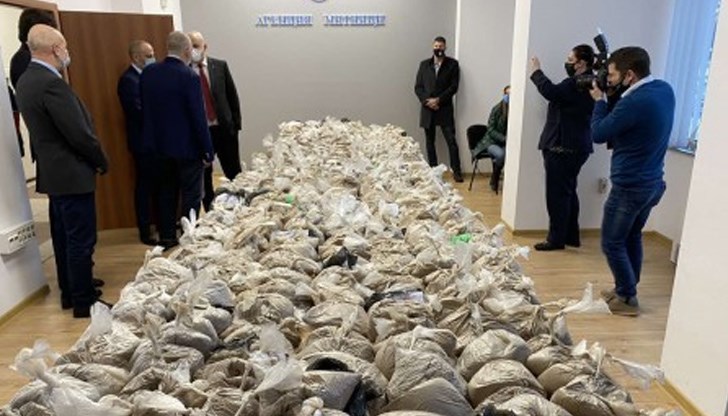 Експерти изчисляват стойността на наркотика на около 32 млн. лв.