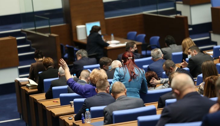 Народното събрание няма да провежда заседания от 8 до 24 март заради предстоящите парламентарни избори Народното събрание няма да провежда заседания от 8 до 24 март заради предстоящите парламентарни избори