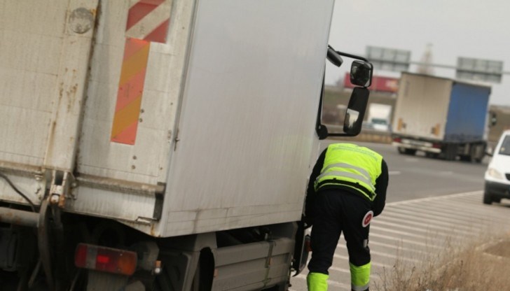 Най-много товарни автомобили са проверени в Пловдив, Бургас и Габрово. Най-много нарушения е имало в Пловдив, Плевен и Русе