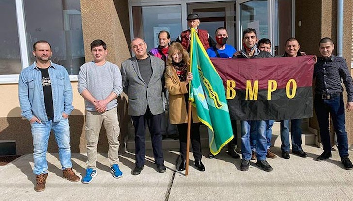 ВМРО прие нейните нови членове и бе избрано ново ръководство ВМРО прие нейните нови членове и бе избрано ново ръководство