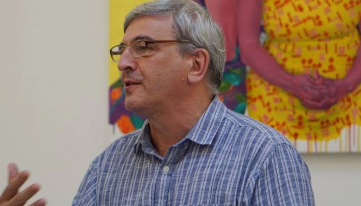 "Чичо Кольо не обичаше да говори за Белене. Научих, че е бил там, чак когато излязох от казармата", разкрива проф. Александър Кьосев