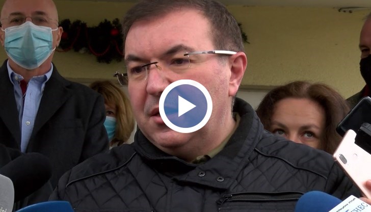 Министър Ангелов беше в Бяла, Русенско за старта на програма за развитие на спешната медицинска помощ