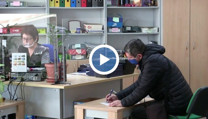 Въпреки икономическата криза, породена от епидемията с КОВИД-19, бизнесът и гражданите в Русенска област са внасяли добросъвестно данъците и осигуровките си