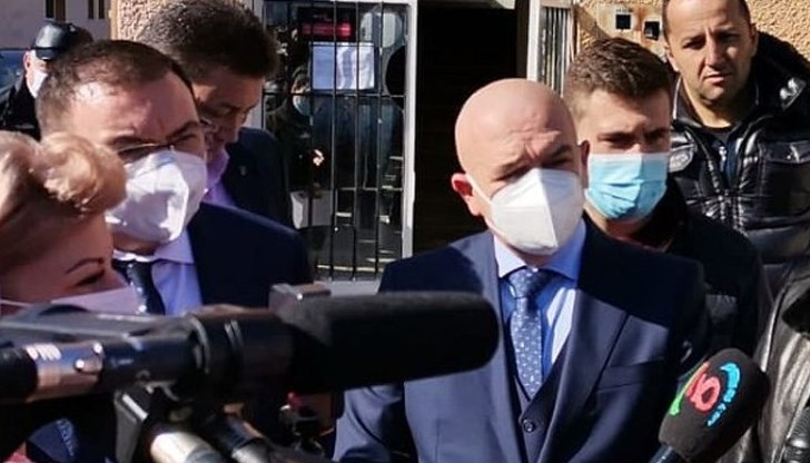 Той изтъкна, че в страната се слагат всички ваксини, утвърдени от Европейската агенция по лекарствата Той изтъкна, че в страната се слагат всички ваксини, утвърдени от Европейската агенция по лекарствата