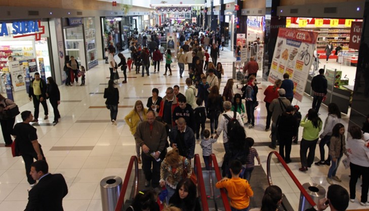 Вече могат да се използват само маските, но не и шлемовете и шаловете