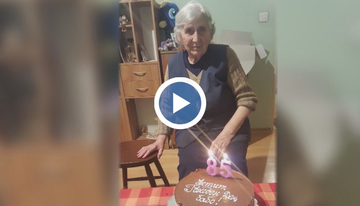 85-годишната баба на Галя Тодорова получава задух рано сутрина на 11 февруари. Викат линейка, която ги транспортира до болницата