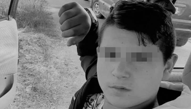 Баща му показа смъртния акт на момчето, за да не се спекулира с причината за смъртта