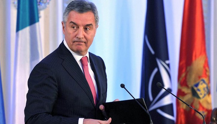 Два "Майбах"-а отиват на публичен търг Два "Майбах"-а отиват на публичен търг