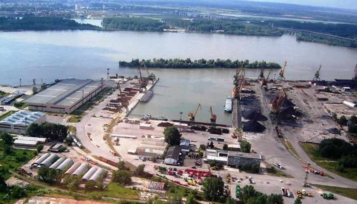 ГЕРБ се разбърза преди изборите да концесионира пристанищни терминали