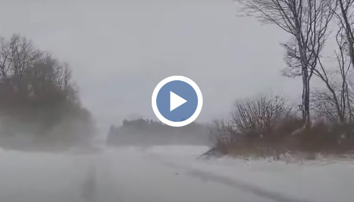 Транспортният министър Андреас Шойер призова германците да останат по домовете си и да избягват пътувания