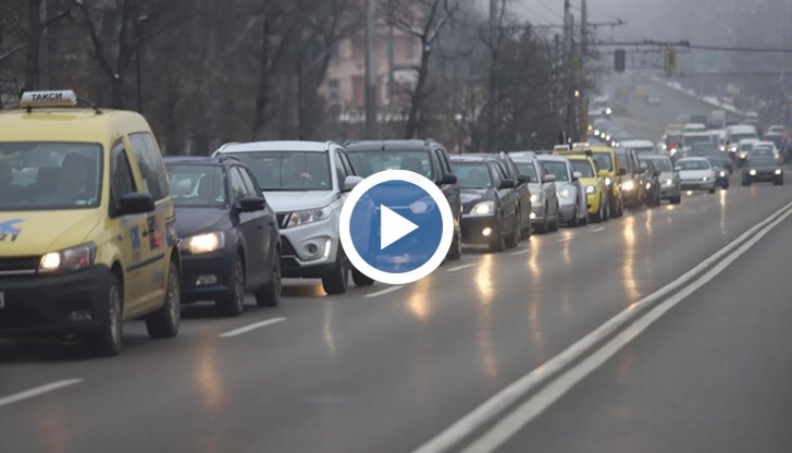 Кметовете ще могат да забраняват движението на стари и замърсяващи автомобили