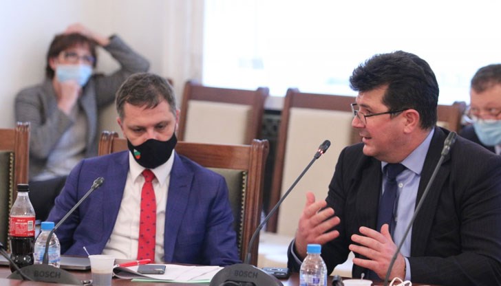 Приключи тригодишна сага