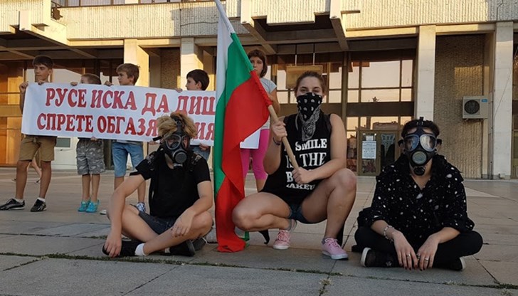 Над 8 милиона души по света умират всяка година в резултат на дишането на замърсен въздух Над 8 милиона души по света умират всяка година в резултат на дишането на замърсен въздух