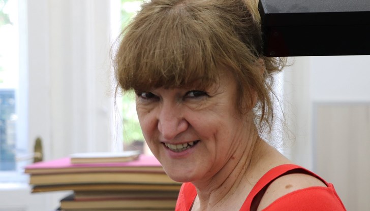 За Русе е определена Теодора Евтимова, директор на Регионална библиотека „Любен Каравелов“ За Русе е определена Теодора Евтимова, директор на Регионална библиотека „Любен Каравелов“