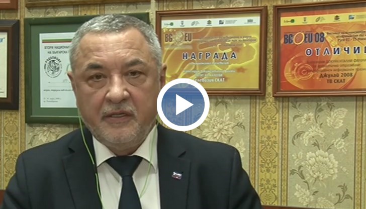 На 4-ти вечерта ми съобщи, че ще се явят сами