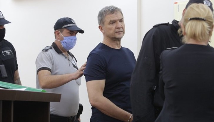 „Нямам никакви намерения да се укривам“, заяви Пламен Бобоков в съдебната зала