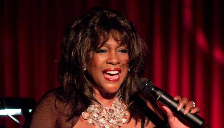 Певицата е сред основателките на най-успешната група на "Мотаун Рекърдс" през 60-те