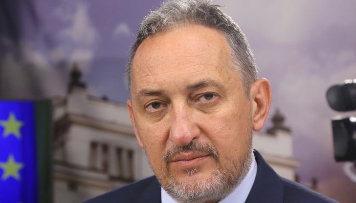 Бившият македонски премиер Любчо Георгиевски предлага исторически компромис в изготвен документ