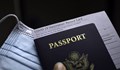 Ваксинационните паспорти отворят много врати, но и много въпроси