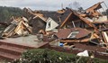 Торнадо отнесе десетки домове в Алабама