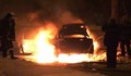 Два автомобила горяха във Ветово