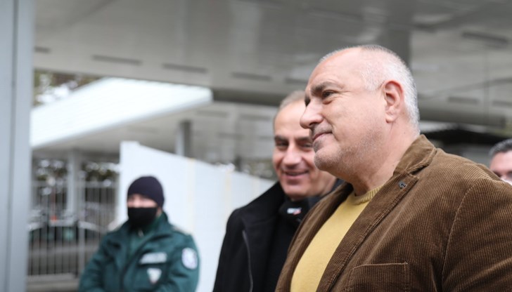200 нелегални мигранти са спрени на ГКПП "Гюешево"