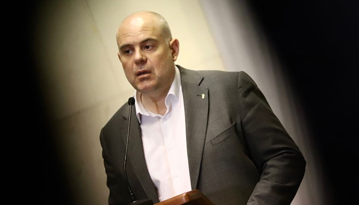 Гешев поиска поредна почивна база, но крие какви са разходите за поддръжка на станциите, които обвинението има Гешев поиска поредна почивна база, но крие какви са разходите за поддръжка на станциите, които обвинението има