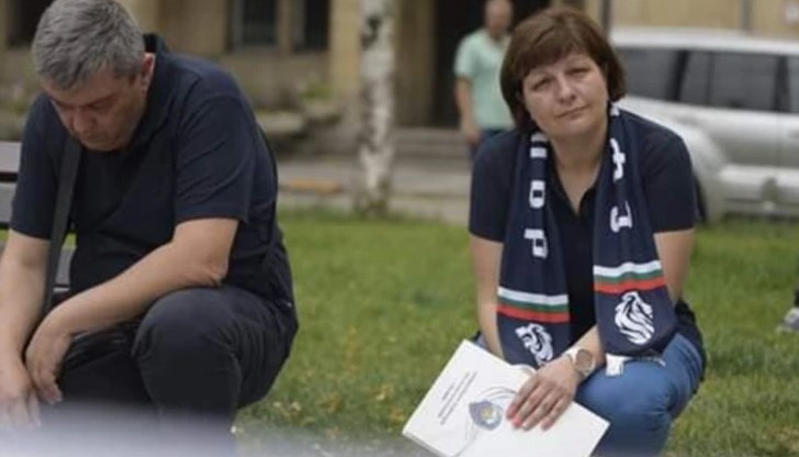 Историята изглежда още по-парадоксално, когато човек разбере, че министерството е предприело подобни действия заради смешно ниска сума