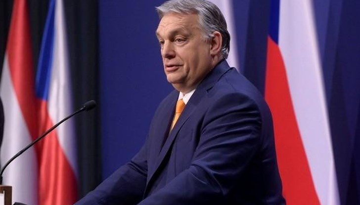 Това стана, след като по-рано днес представителите на ЕНП приеха промяна на правилата, които им позволяват по-лесно да изключват от редиците си национални делегации