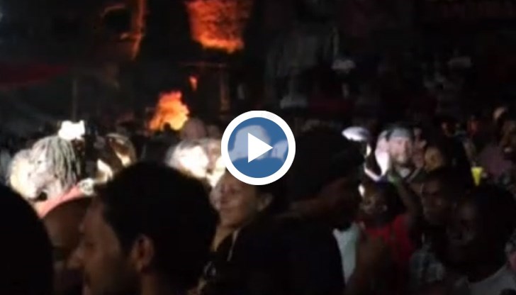 Засега единствената ни надежда са задължителните тестове при кацане в България...