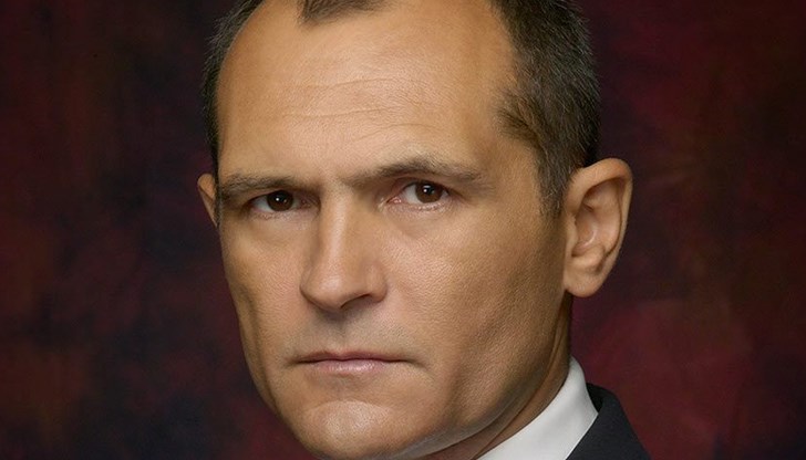 "Лъжа е да ме наричат “укриващият се бизнесмен” "Лъжа е да ме наричат “укриващият се бизнесмен”