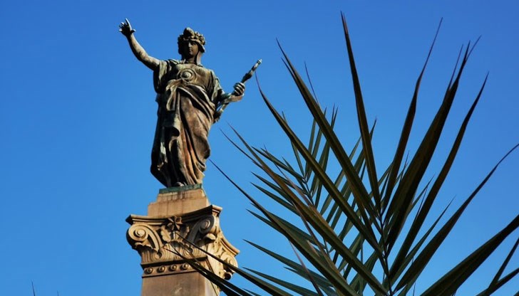 Не всички кандидати за депутати гледат сериозно към парламента Не всички кандидати за депутати гледат сериозно към парламента