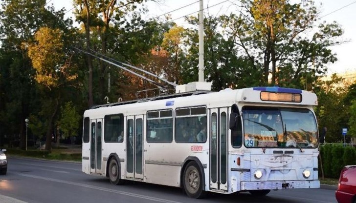 Политически игри или война между бизнес конкуренти са в основата на проваления проект за закупуване на нови тролейбуси Политически игри или война между бизнес конкуренти са в основата на проваления проект за закупуване на нови тролейбуси