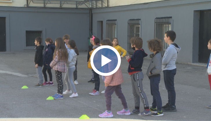 Това са само част от резултатите от продължителното заседяване на децата вкъщи