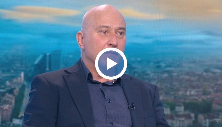 Математикът на БАН прогнозира, че при национален „локдаун“ случаите ще намалеят с около 15%