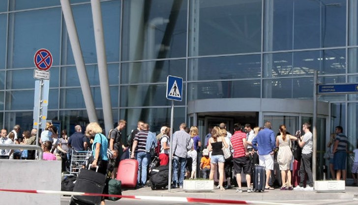 За Великден много българи и румънци, които живеят и работят в Германия, сигурно ще се опитат да се приберат у дома при своите роднини За Великден много българи и румънци, които живеят и работят в Германия, сигурно ще се опитат да се приберат у дома при своите роднини