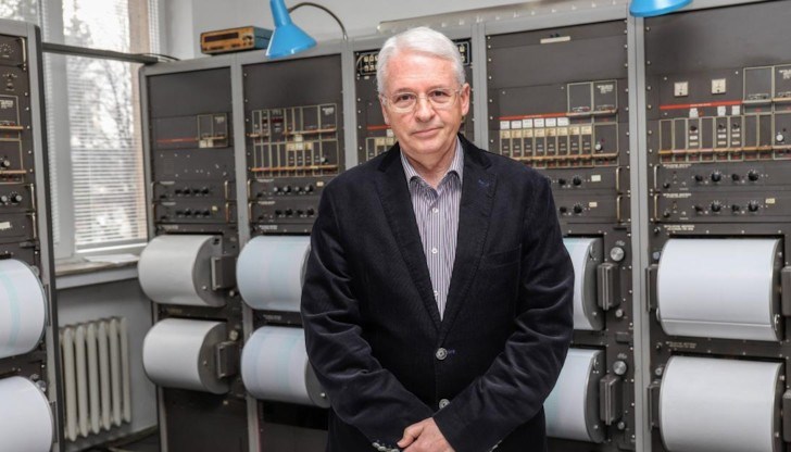 Според него паспортизацията ще покаже издържат ли сградите на земетресение