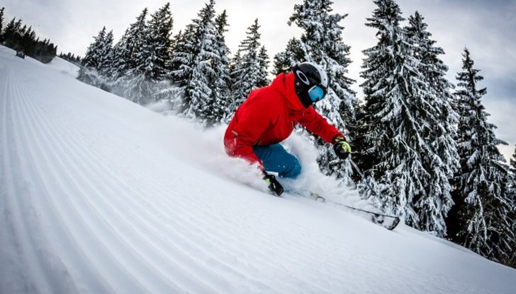 Мъж е със счупен крак, друг е с наранявания по лицето след инцидент в Пирин Мъж е със счупен крак, друг е с наранявания по лицето след инцидент в Пирин